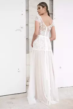 Vestido Noiva Vintage Renda Francesa - Atelier CV Couture