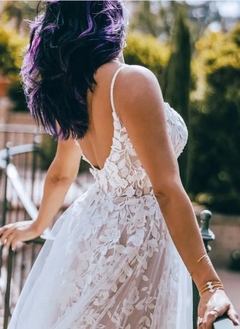 Imagem do Vestido Noiva Princesa Fenda Bordado