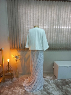 Casaco Noiva Luxo Pele e Pérolas na internet