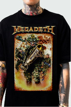 Camiseta Megadeth Camo Man (Oficial) na internet