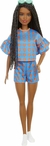 Boneca Barbie Fashionistas 172 Cabelos Trançados Preto, Top e Shorts Corações GRB63 - Mattel