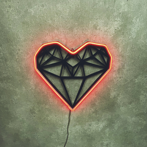 Painel Neon Led Coração Diamante Vazado - comprar online