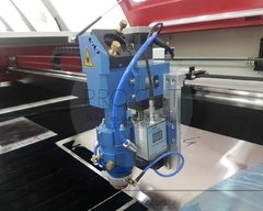 Máquina de corte a laser 1490 Híbrida na internet