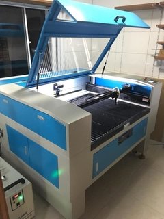 Imagem do Máquina de Corte a laser 1080