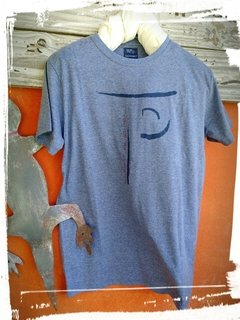 Remera de hombre color gris claro melange estampa Sigla - comprar online