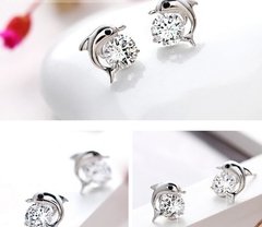 Lovely Crystal Eye Dolphin CZ Stud Earrings Women's 925 Sterling Silver Jewelry - Nick Importados
