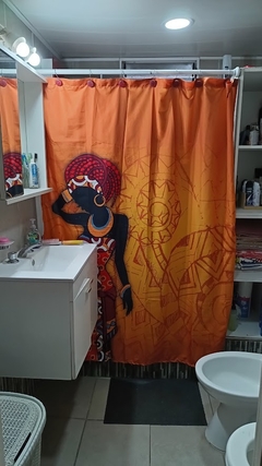 Cortina de Baño Mujer Africana