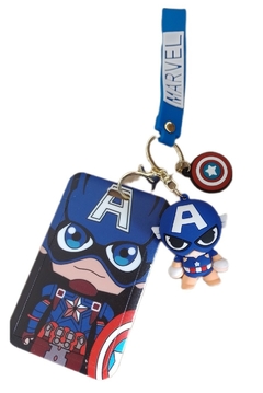 Capitán América Porta Sube + Llavero de Silicona - Avengers en internet