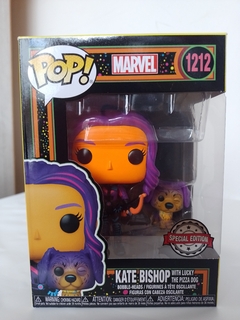 Funko Pop! Marvel Kate Bishop con Lucky Pizza Dog #1212 - comprar online