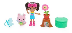 Muñeca Gabby Dollhouse Flower-rific con Accesorios de Jardin - comprar online