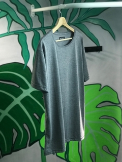 REMERA BASIC BORIÚ