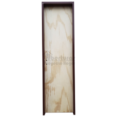 Puerta placa pino Liplac 60 x 10 (64,5 x 205 x 12 final) ch 18 derecha