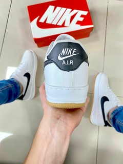 Nike Air Force 1 Branco/Caramelo na internet