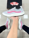 Vans Ultra Range VR3 Cinza/Rosa