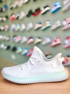 Yeezy Boost branco