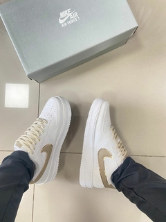 Air force 1 premium branco/DOURADO - loja online