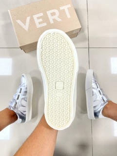 Vert Premium Velcro Branco/Prata - Drop TM