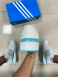 Adidas Forum Premium Branco/Verde Agua na internet