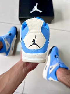 Nike Air Jordan 4 Azul Bebe/Off-White na internet