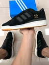 Adidas Forum Premium Preto/Caramelo