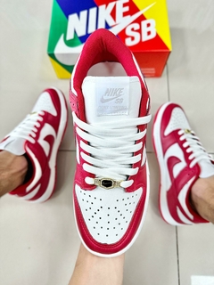 Dunk Low Premium Vermelho - comprar online