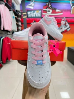 Nike Air Force Infantil Stitch Branco/Rosa - comprar online