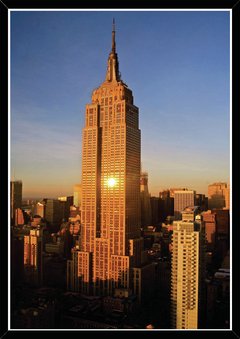 Pôster Decorativo - One World Trade Center ( Adesivo brilho vinil / PVC / dupla face ) 0,42 x 0,60