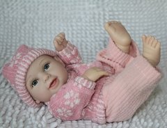 Mini Bebê Reborn Alegria na internet