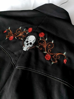 Camisa Western Roses & Skull en internet