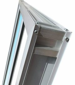 Ventana de 80x60, aluminio blanco, vidrio repartido, con vidrio. - tienda online