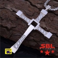 Crucifixo do Vin Diesel em Velozes e Furiosos - MILITARIA SBL 
