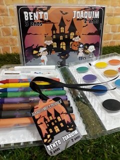 10 estojos de pintura lembrancinha Halloween com 31 itens completo
