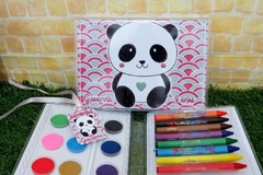Kit com 8 estojos de pintura lembrancinha urso Panda com 31 itens completos