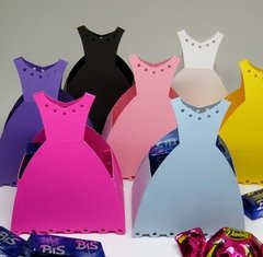 Kit com 20 caixinhas - vestidos coloridos