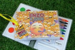 15 estojos de pintura Emoji com 31 itens completo lembrancinha emoji kit colorir - Festinha Legal