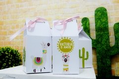 Kit com 20 caixinhas milk com fita e personalizadas - tema Lhama na internet