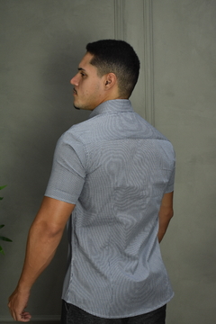 CAMISA PREMIUM MICROXADREZ PRETO E BRANCO VICHY MC - comprar online