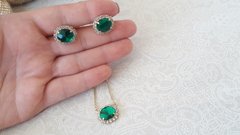 Conjunto com brinco e colar com pedra verde - Semi jóias personalizadas e acessórios femininos Divas da Moda