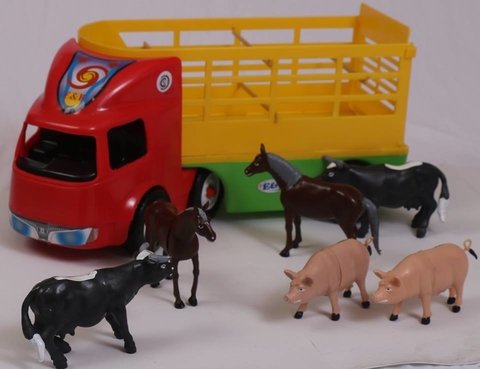 Camión con animales