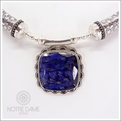 Colgante estilo Hindú Medalla con Piedra Azul