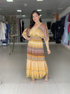 Vestido Iara Longo Mostarda