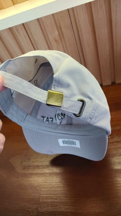 Gorras de microfibra bordadas con logo. en internet