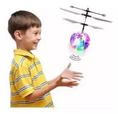 BOLA VOLADORA CON LUCES DRON ESFERA FIBRO - comprar online