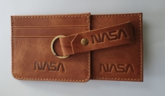 Kit Carteira + Porta Cartões + Chaveiro NASA Logo Worm - comprar online
