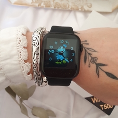 Reloj Smartwatch Uma en internet