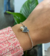 Pulsera Ailuj en internet