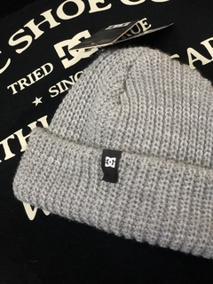 Dc Shoes Skully Beanie Gray