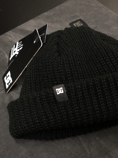 Dc Shoes Skully Beanie