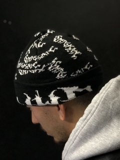 SmtSkate MMXX Beanie en internet