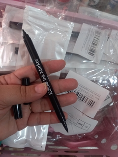 CANETA PRETA COM TINTA COMESTIVEL PONTA DUPLA